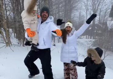 VIDEO | Manny Cruz inicia el 2024 disfrutando en familia de unas merecidas vacaciones sobre nieve