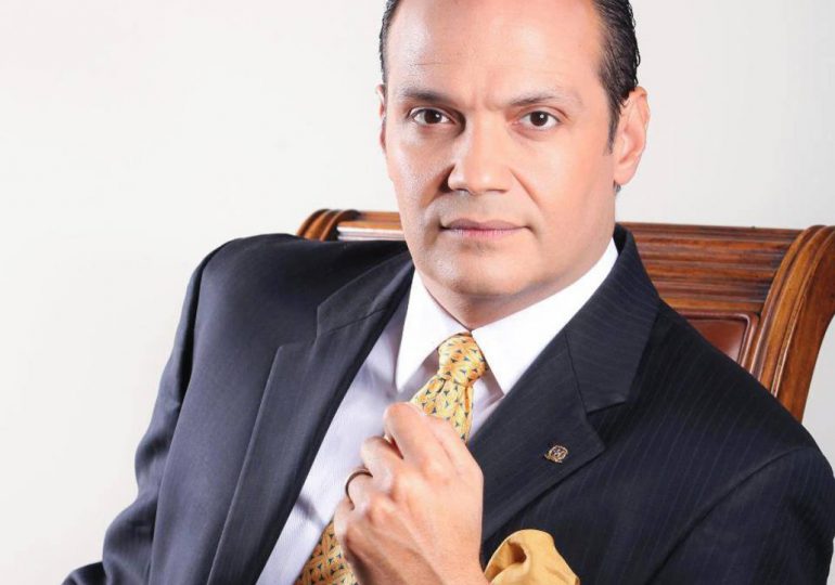 Ramfis Domínguez Trujillo dice que sea “pato o gallareta” será candidato presidencial