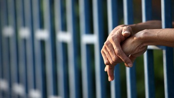 Condenan a 30 años de prisión hombre que mató otro en un atraco en Brisas del Este