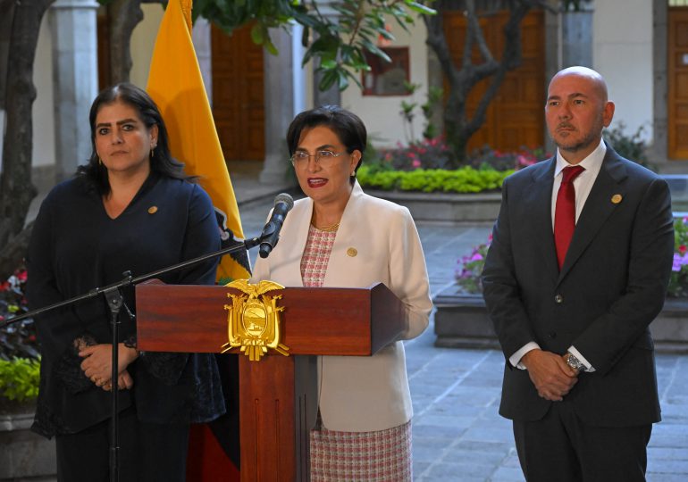 EEUU y Ecuador acuerdan cooperar contra el narcotráfico y ampliar mercados