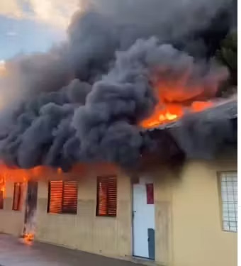 Se incendia escuela básica en La Romana; aún se desconocen las causas