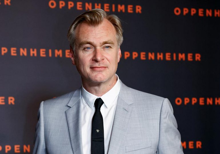 Christopher Nolan se lleva el Globo de Oro al mejor director por "Oppenheimer"