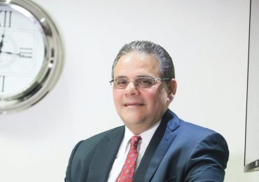 Tribunal varía medida de coerción a empresario Raúl Rizik Yeb, acusado de violencia de género