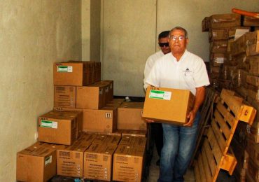 Productores de tabaco dominicano reciben donación de insecticidas