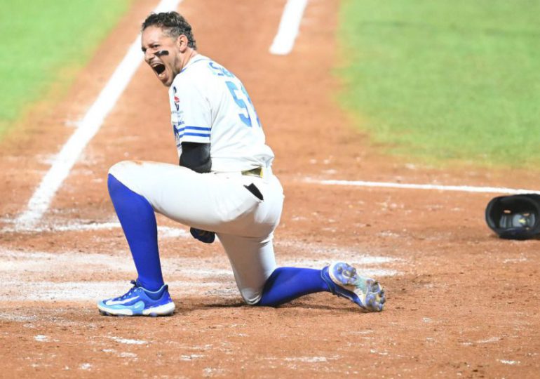 VIDEO | Licey vence a los Gigantes y empata con las Estrellas en primer lugar