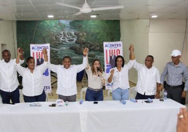 Gloria Reyes recorre provincias del sur y afirma triunfo del PRM en la región