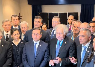 Ministro Roberto Álvarez participa en reunión de cancilleres en apoyo a la democracia en Guatemala