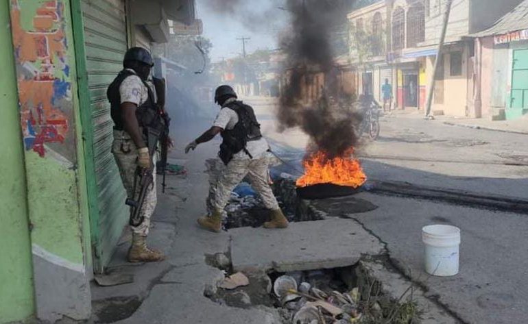 Protestan en Haití luego de llamado a la desobediencia civil del exlíder Guy Philippe