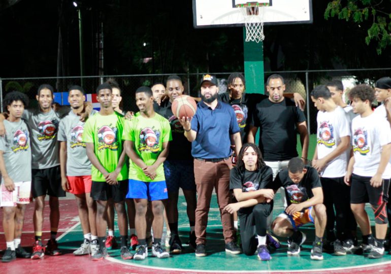 Movimiento Mi País Seguro con Leonel, realiza actividad deportiva para jóvenes de SDE