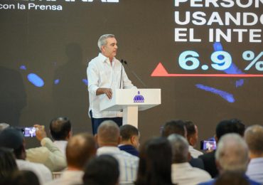 Presidente Abinader lanza programa de auditoría ciudadana "Chequéame Tú"