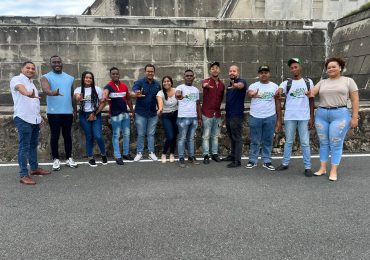 Julio Romero fortalece compromiso con la juventud de Santo Domingo Este