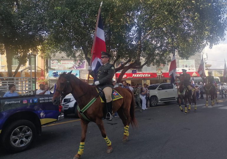 Cientos disfrutan de “Cabalgata Duartiana por la Patria” en Zona Colonial