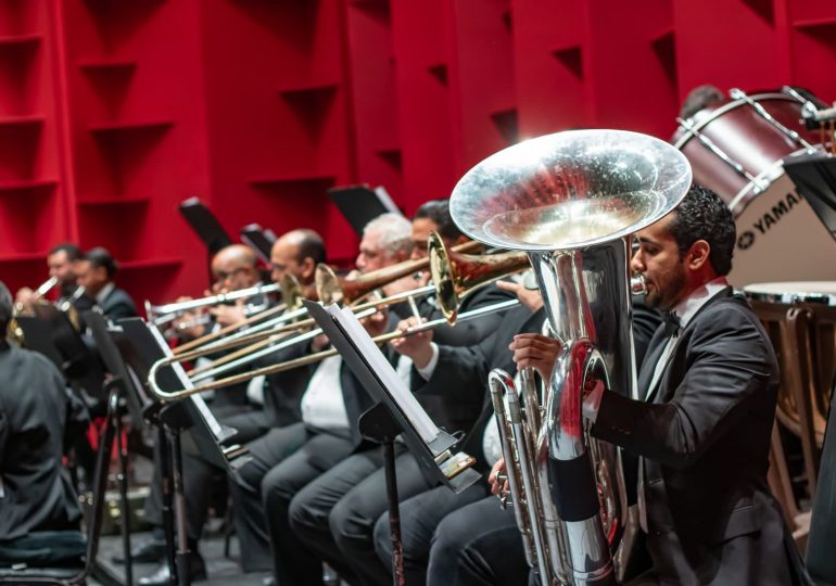 Orquesta Sinfónica Nacional deslumbra con “Tesoros de la Patria” en el Teatro Nacional “Eduardo Brito”