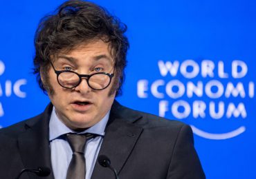 Milei dice en Davos que "Occidente está en peligro" por el socialismo