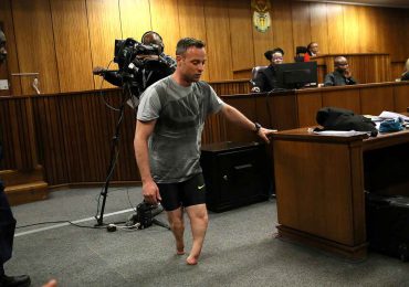 Excampeón paralímpico sudafricano Pistorius saldrá el viernes de la cárcel