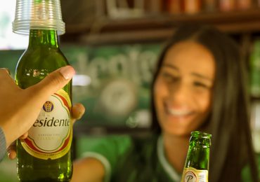 ¡Brindemos por los Duros! Presidente se alza como la cerveza oficial de la Serie del Caribe 2024