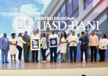 Abinader inaugura extensión de la UASD en Baní para beneficio de 1,900 estudiantes