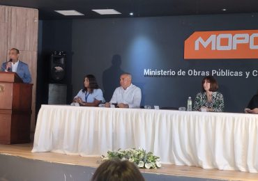 MOPC y BID presentan programa “Obras Viales con Enfoque de Género” donde se da prioridad a empresas lideradas por mujeres