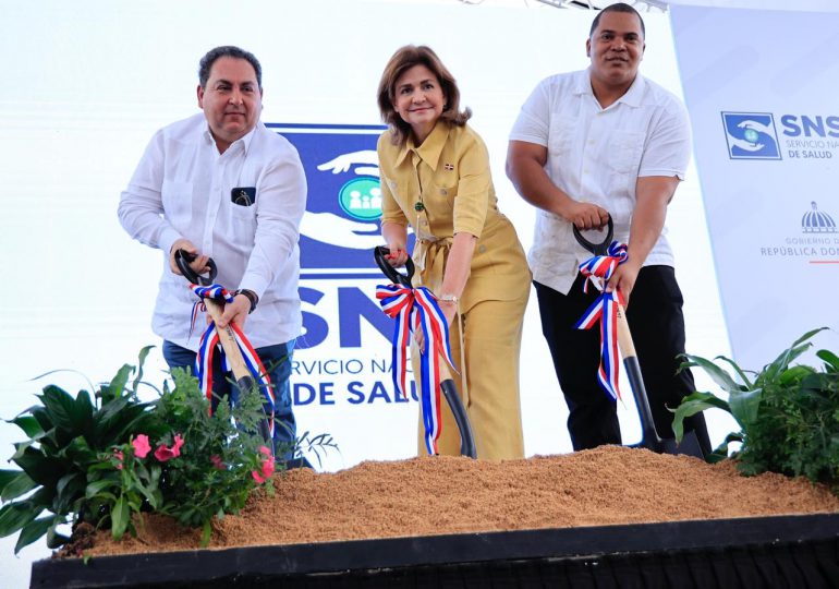 Raquel Peña deja iniciado trabajos de construcción del Hospital Municipal de Miches