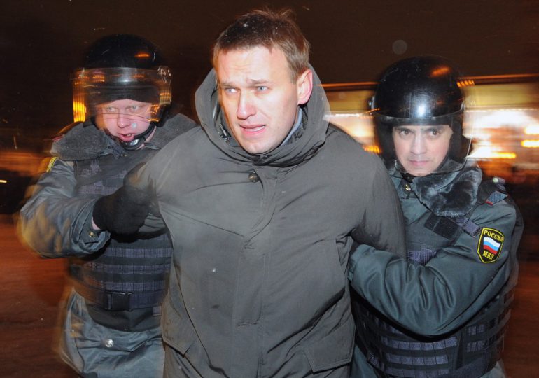 El opositor ruso Alexéi Navalni muere en la cárcel