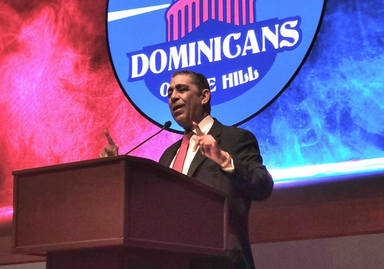 Congresista Adriano Espaillat: “Estamos cerca de la firma del acuerdo de cielos abiertos entre RD y EE.UU”