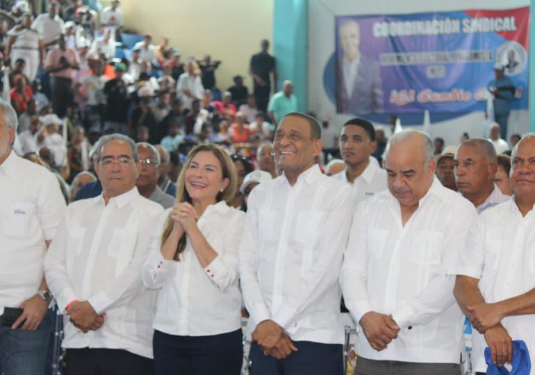 Movimiento Electoral Peñagomista realiza acto multitudinario en apoyo a Carolina Mejía