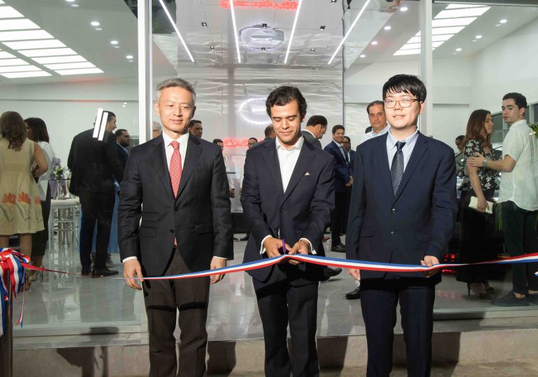 Bellavision Auto inaugura nuevas instalaciones e introduce novedoso modelo automotriz