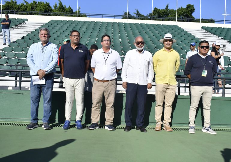 Con tenistas de 17 países Fedotenis inaugura los torneos Billie Jean King y Juniors Davis Cup