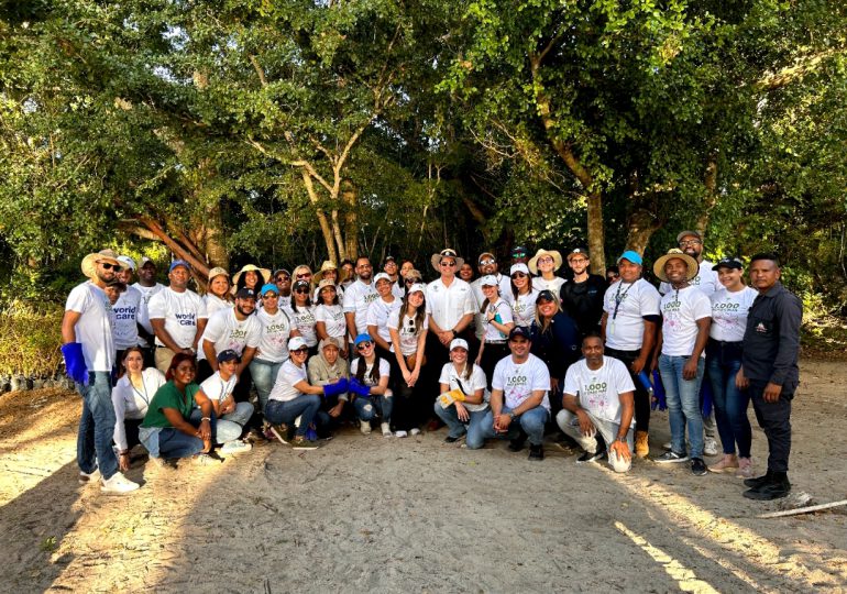 Fundación Cap Cana realiza jornada masiva de repoblación de la Rosa de Bayahíbe