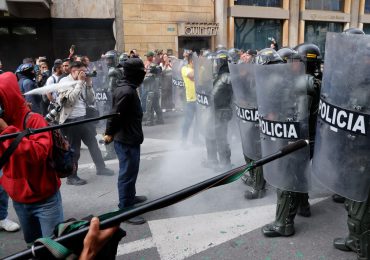 Corte Suprema de Colombia denuncia "asedio" de manifestantes afines a Petro