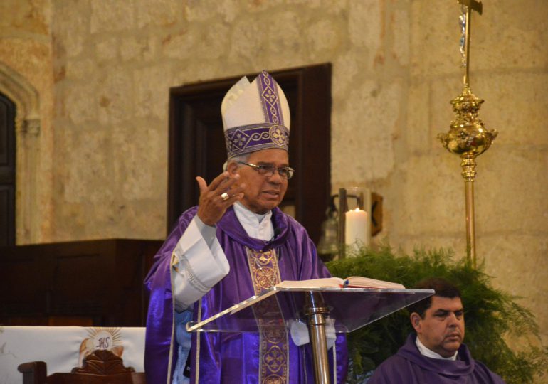 Monseñor Francisco Ozoria llama al país a orar por las elecciones del domingo