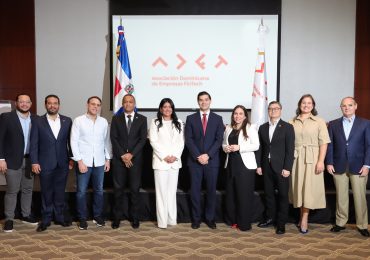 Adofintech celebra exitoso 2023 y proyecta futuro prometedor para la industria fintech en el país