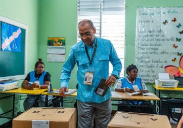 Deligne Ascención afirma proceso de elecciones municipales fortalece la democracia