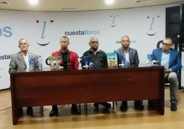 Historiador Félix García Estrella presenta su libro: "Águilas & Licey. Historia de una intensa rivalidad"