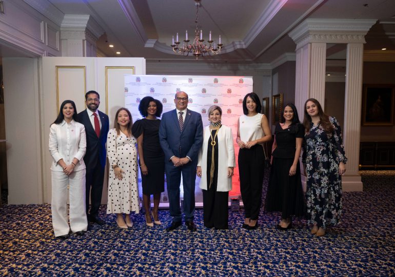 Embajada dominicana en Bélgica celebra Fiesta de Independencia Nacional