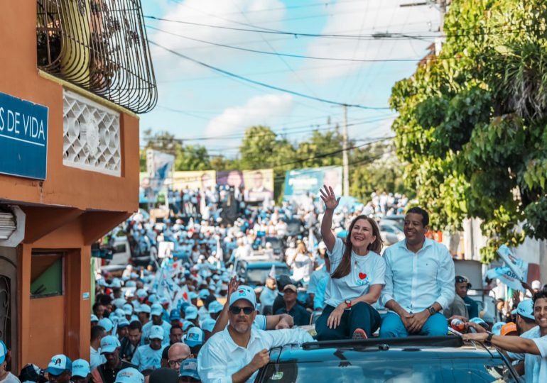 Carolina Mejía: “Este 18 de febrero llenaremos las urnas de votos y la victoria será contundente”