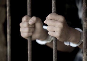 Dictan prisión domiciliaria y garantía económica a hombre Ministerio Público imputa la violación sexual a un menor de 13 años de edad