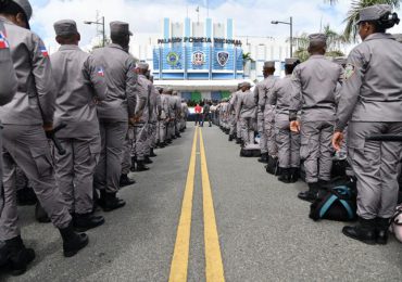 Presidente Abinader dispone el ascenso de 7,800 agentes de la Policía Nacional