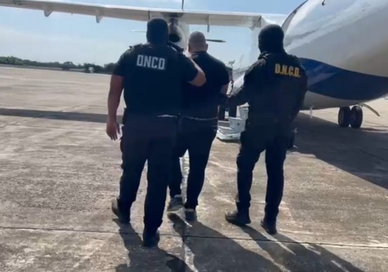 Extraditan a Estados Unidos dominicano acusado de tráfico internacional de drogas