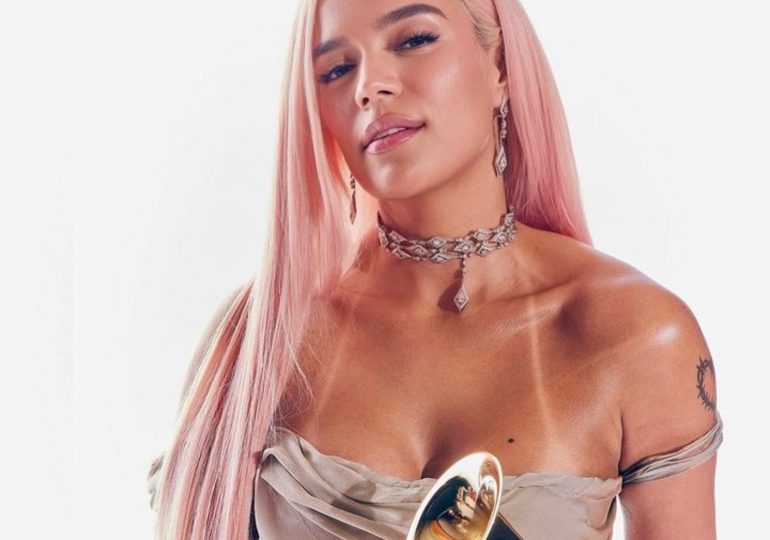 Karol G agradece a sus fans por llevarla a recibir su primer ‘Grammy’ con el álbum “Mañana será bonito" 