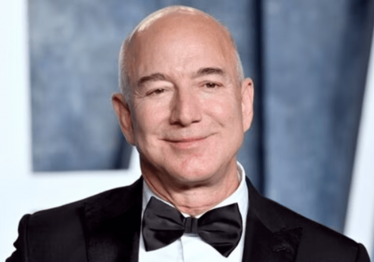 Jeff Bezos vende USD 2.000 millones en acciones de Amazon
