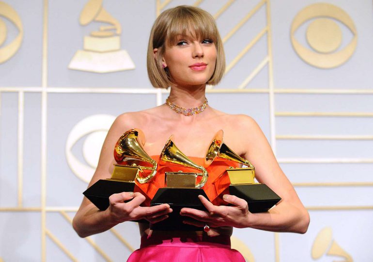 Taylor Swift, lista para hacer historia en unos eclécticos Grammy