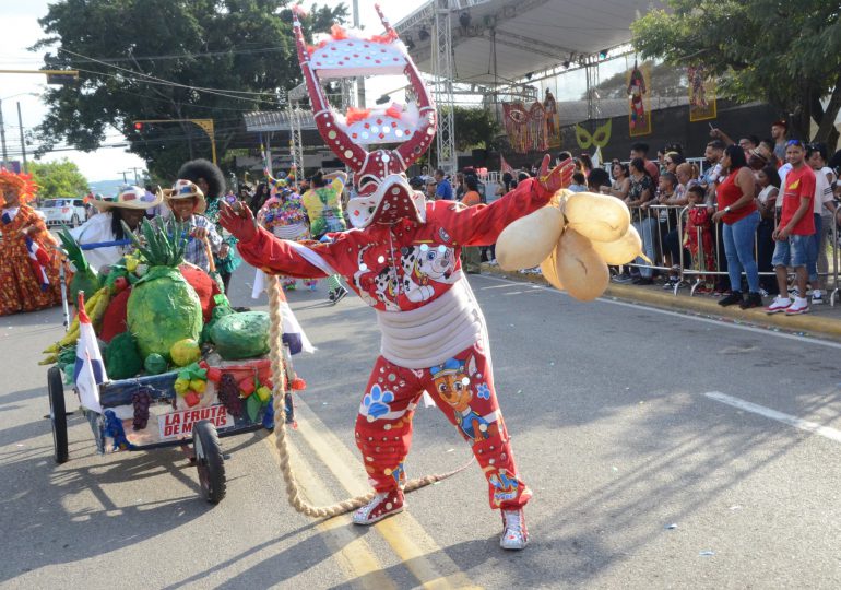 Con apoyo de la alcaldía arranca tradicional Carnaval de Santiago 2024