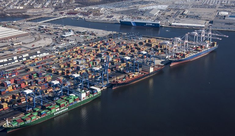 El puerto de Baltimore, clave para comercio marítimo de EEUU