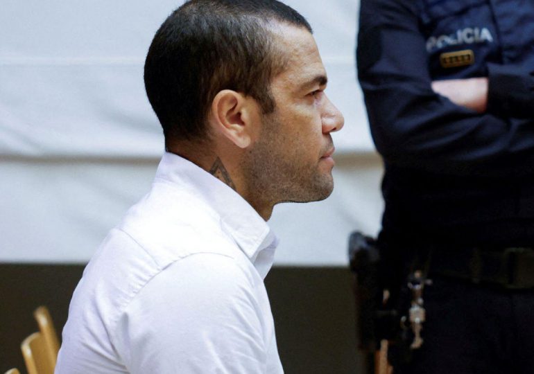 Dani Alves puede salir en libertad provisional tras su condena por violación