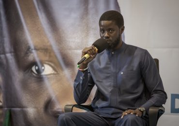 Ganador de la presidencial de Senegal aboga por romper con el sistema actual