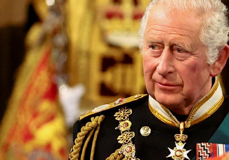 Buckingham: "El rey Carlos III no ha muerto"