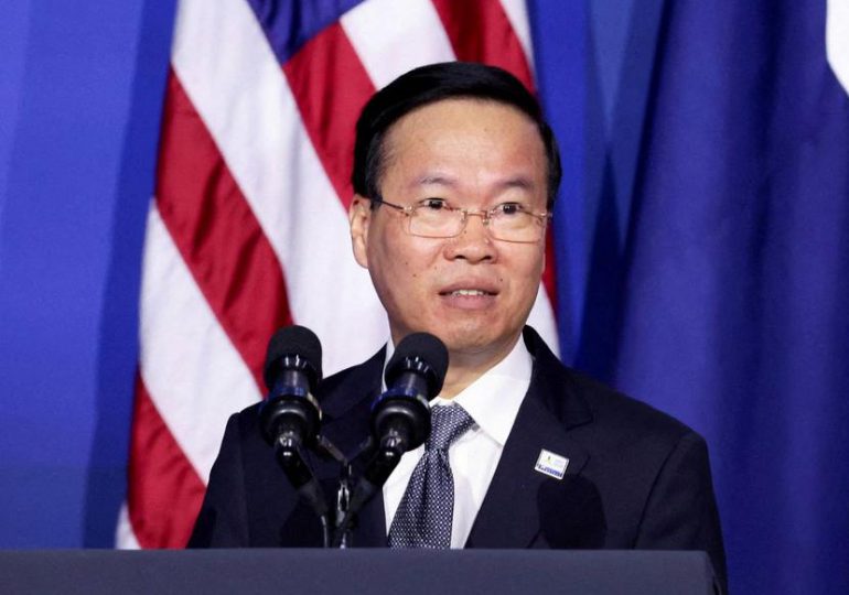 El presidente de Vietnam renuncia en medio de purga por corrupción