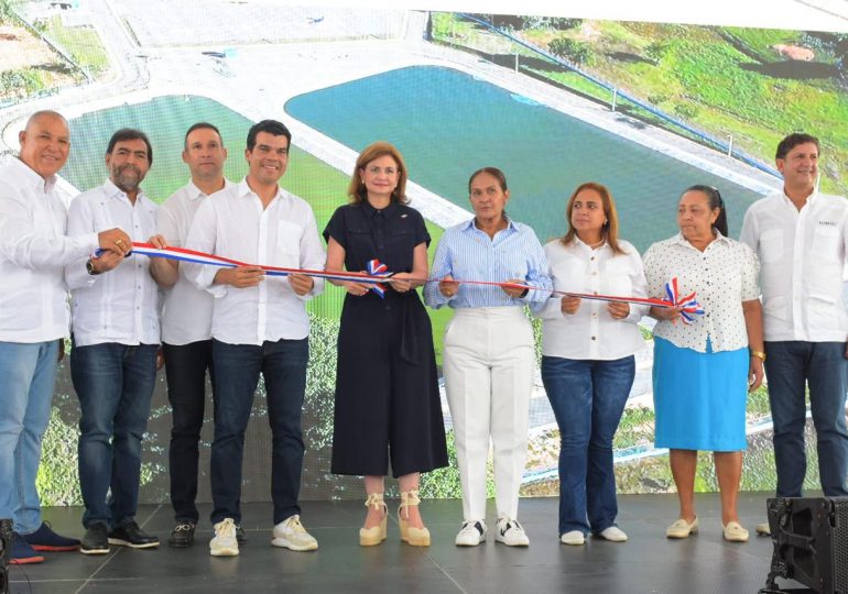 Inauguran sistema de alcantarillado sanitario de Villa Riva, provincia Duarte