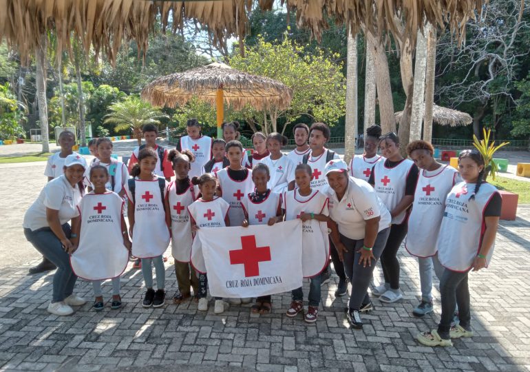 Cruz Roja Dominicana Santo Domingo Oeste imparte charla básica institucional